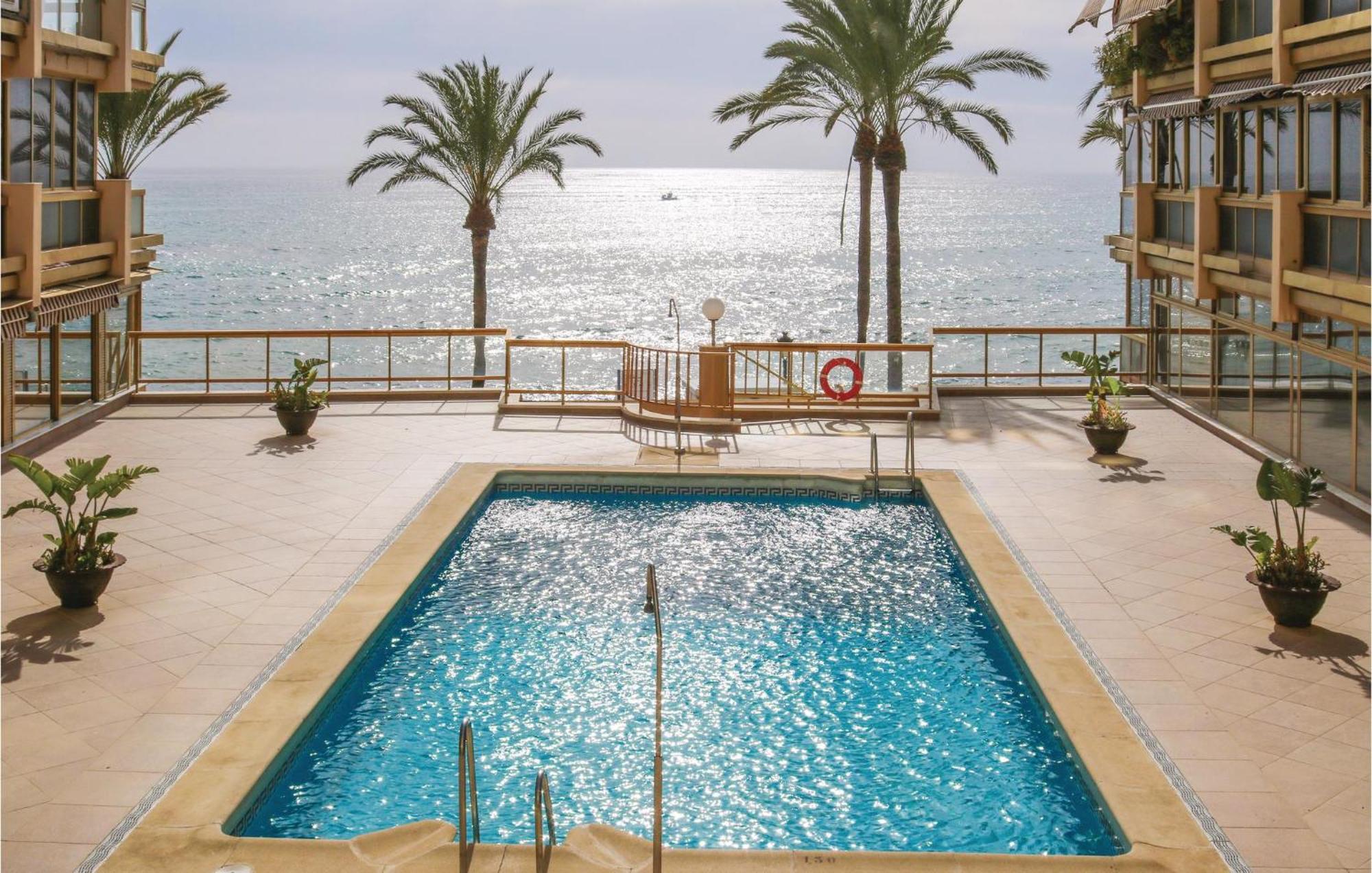 Appartamento 3 Bedroom Lovely In